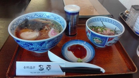 志太系ラーメンとネギトロ丼@多幸 焼津市