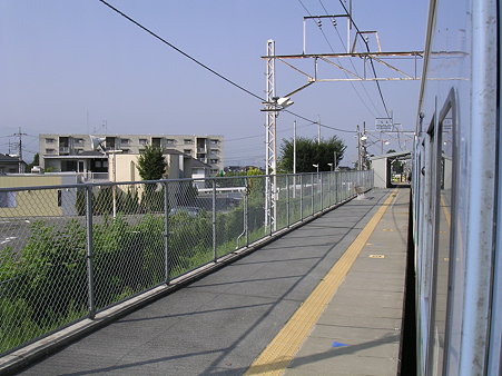 東山梨駅ホーム