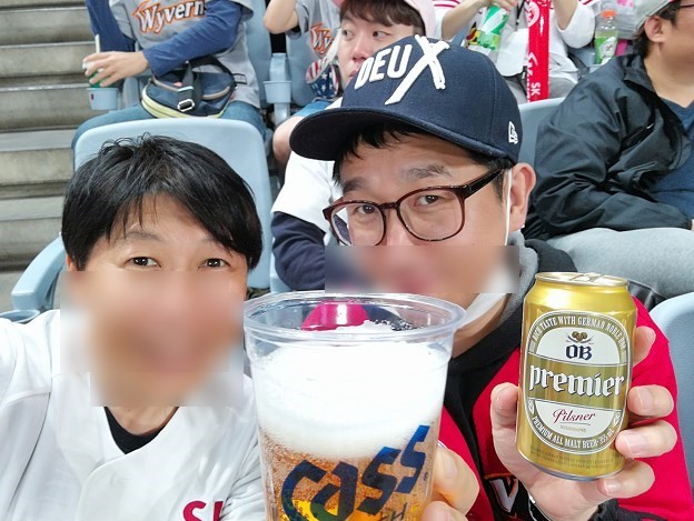 Y 写真: Y