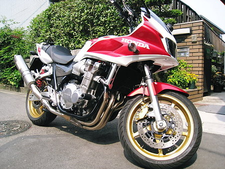 ＣＢ１３００ＳＢ