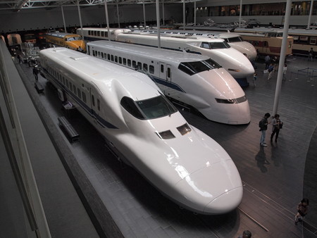 新幹線の並び リニア鉄道館
