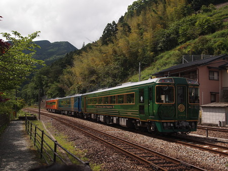キハ185系四国千年まんなか物語号 土讃線大歩危駅03