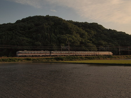 キハ85系特急ワイドビューひだ 東海道本線近江長岡~柏原01