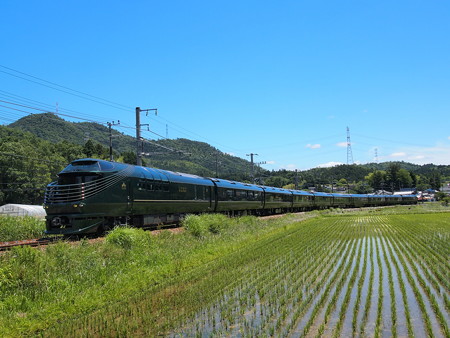 トワイライトエクスプレス瑞風 山陰本線鍼灸大学前~胡麻01