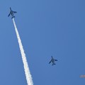 13:57頭上をブルーインパルス速い近い迫力！～ズーム画角で構図入ったー( ´ ▽ ` )