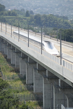AZ2I2203