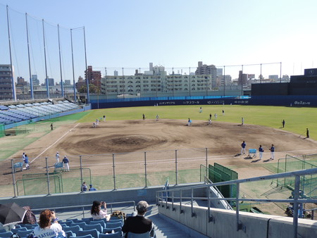 ナゴヤ球場。