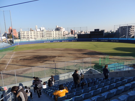 ナゴヤ球場。