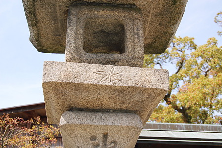 2011年04月17日_DSC_0186龍田神社 神紋