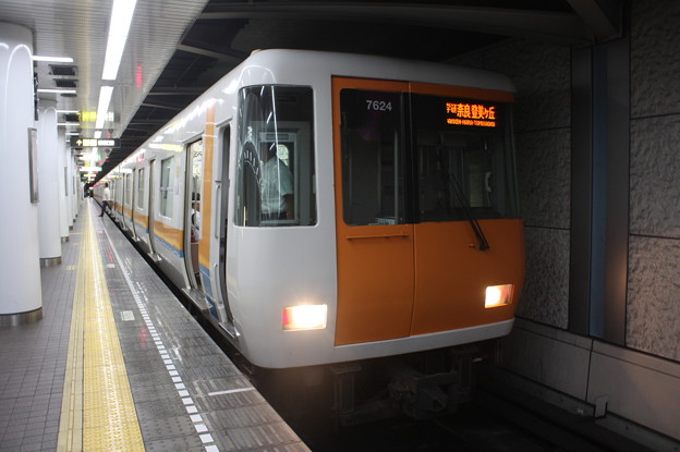 大阪市営地下鉄中央線　近鉄7000系7124F
