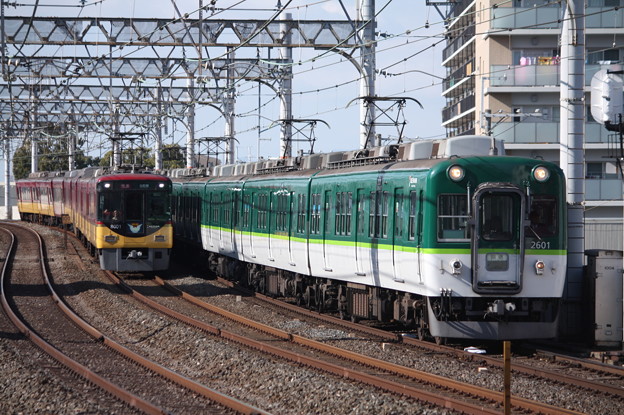 京阪本線　2600系2601F　回送　（1）