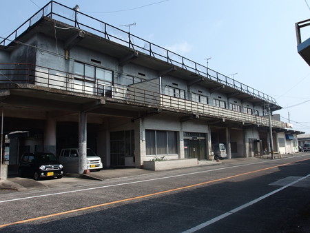P4302266