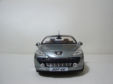207CC正面