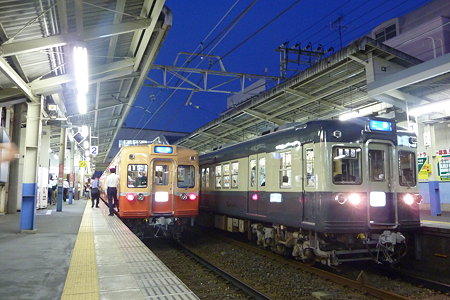 京成 赤電・青電すれ違い お花茶屋駅