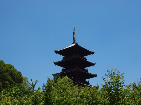 新緑の備中国分寺五重塔