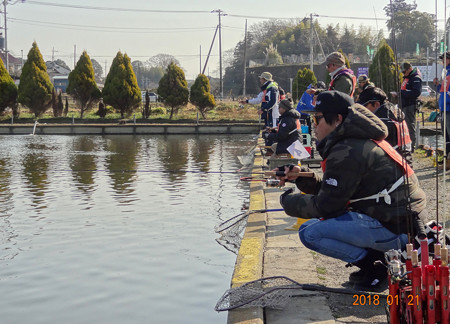 座間養魚場ドットコムに参戦…　健闘^^