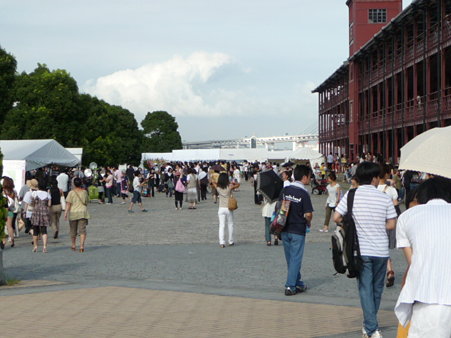 090808-赤レンガ1日目 (1)