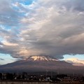 12月16日富士宮からの富士山～ 雲が凄いです！この後、焼けるかな？