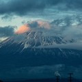 1月5日富士宮からの夕方富士山～ 笠雲だけ少し紅くなりましたね！
