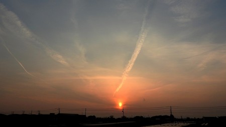 燃え落ちる太陽