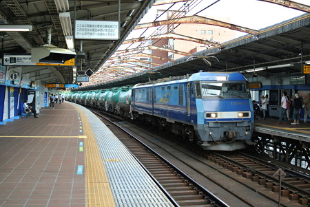 根岸線／関内駅