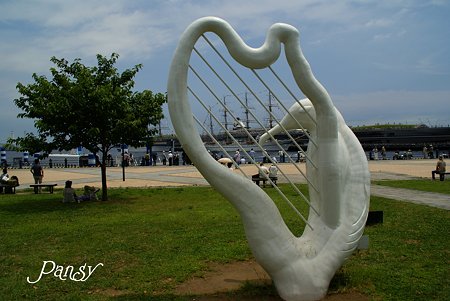 カモメのハープ・・ 横浜 seaside sketch・・5