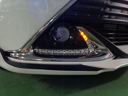トヨタAQUA NHP10 デイライトフィルム - 長野県松本市のカー