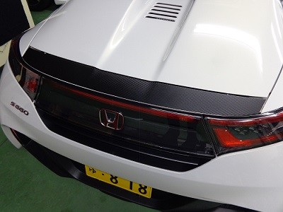 S６６０専用カーボンシート　エンジンフードリアパネル