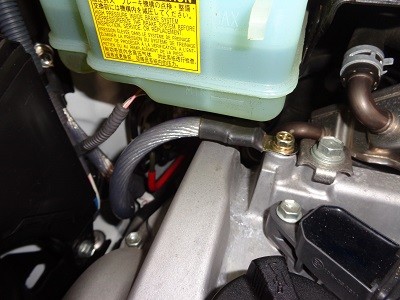 トヨタAQUA前期　ノンレジケーブル取付