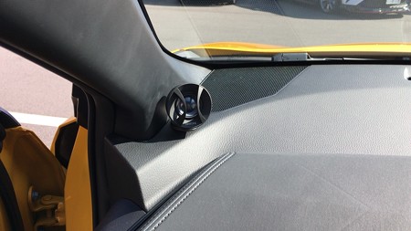ダイヤトーン　デモカー　C-HR