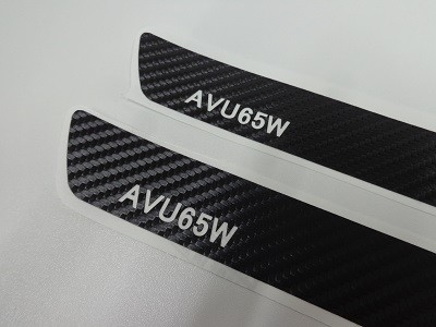 ハリアー６０系　カーボンシート　スカッフプレート左右２点セット
