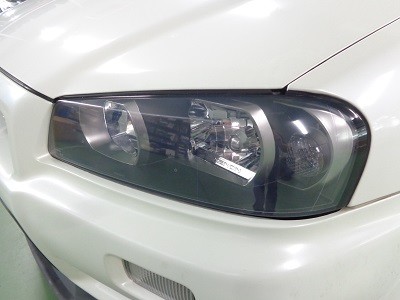 スカイライン３４ＧＴＲ　ヘッドライト磨き後