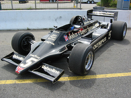 03_JPS Lotus 79
