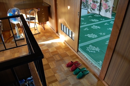 客室前