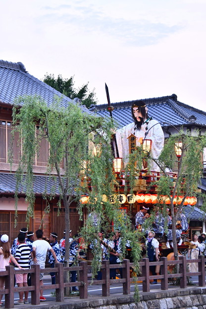 水郷の町佐原に夕暮れ山車運行 佐原の大祭 20170716
