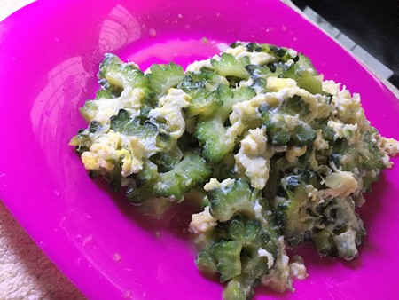 喜羊羊の餃子と豆板醤とキッコーマン (1)