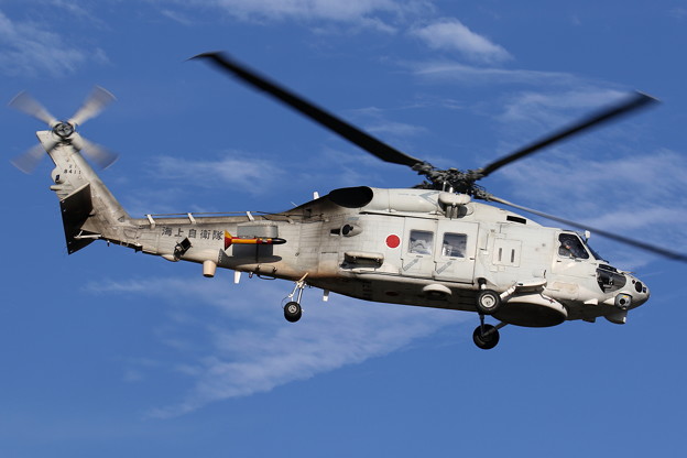 Photos: SH-60K帰投
