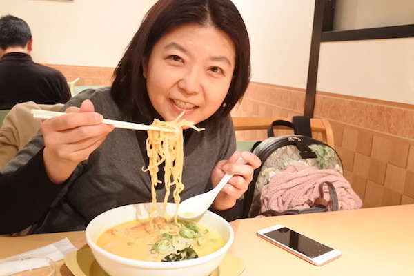 青森名物(？)の「味噌カレー牛乳ラーメン」