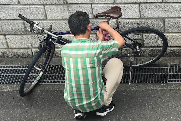 汚れを落として、油を差して、乗れる様にメンテ