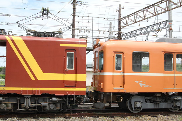 モト94・96+養老鉄道600系(ラビットカー)