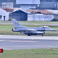Photos: 午後の三沢基地。。ローカルから帰投米空軍F-16。。